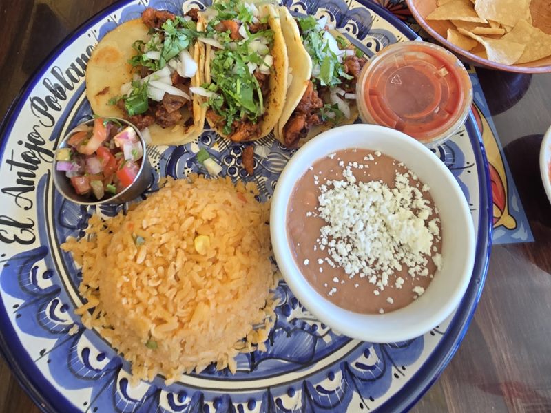 El Antojo Poblano food
